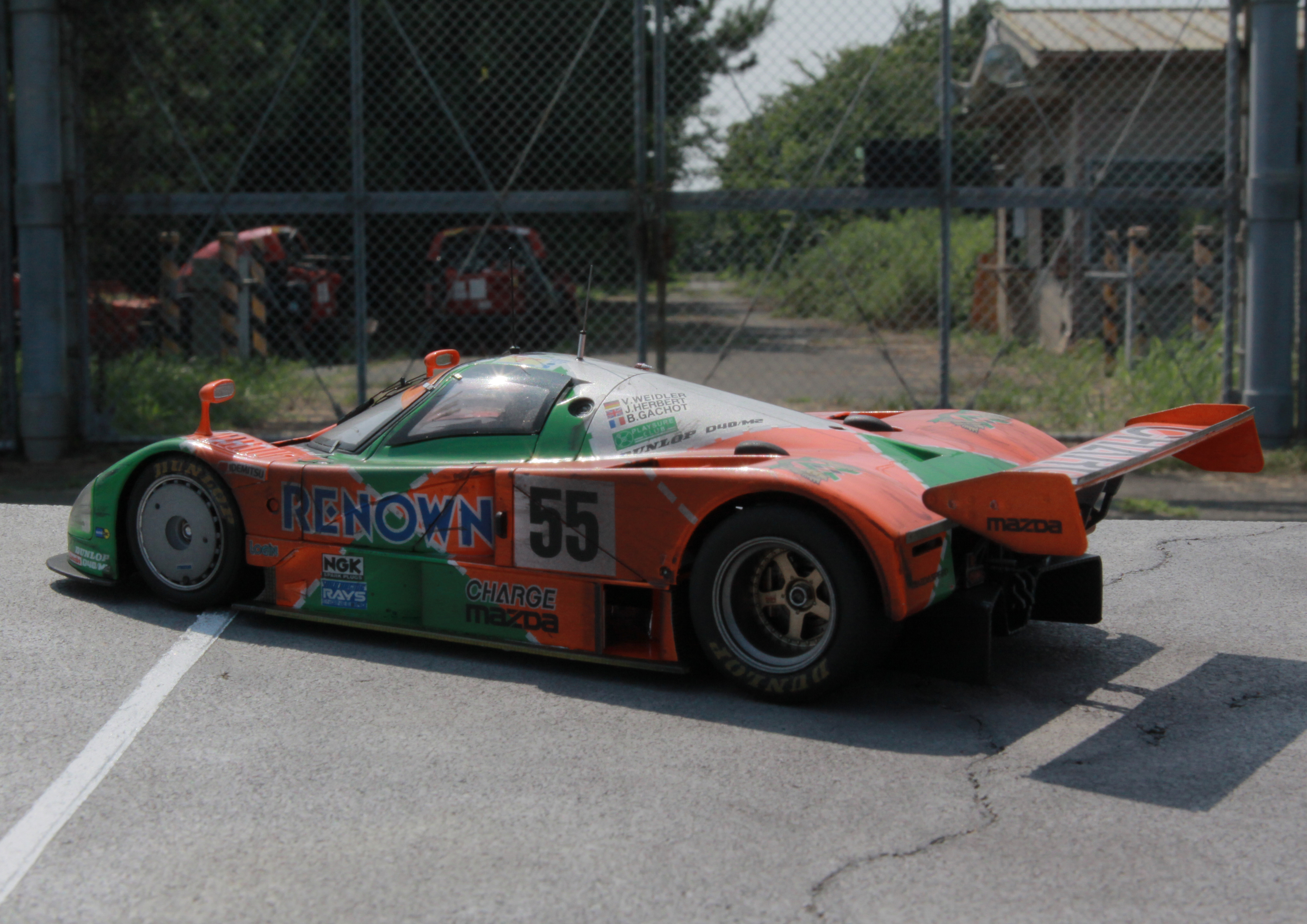 写真の説明を入れます