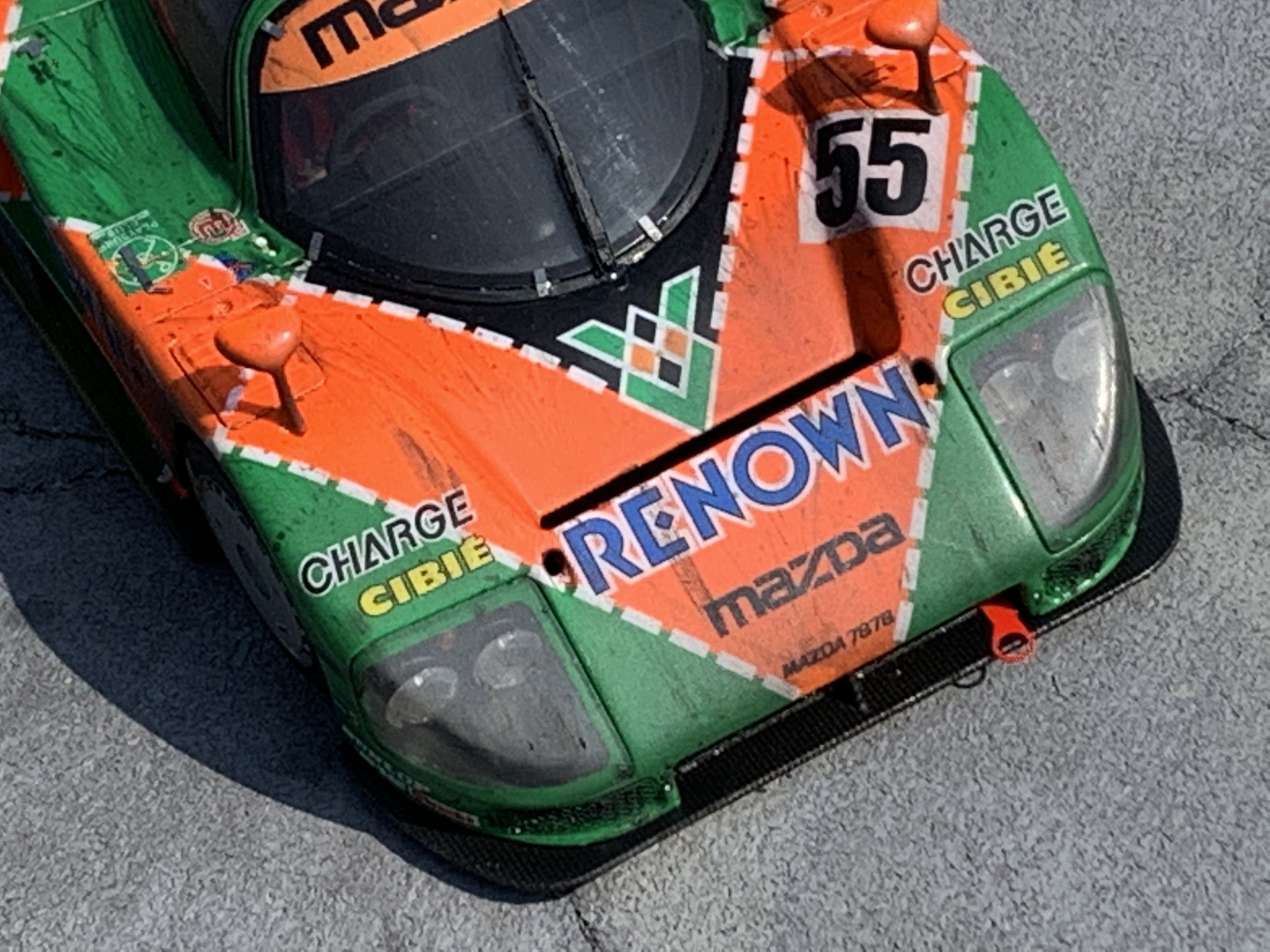 写真の説明を入れます