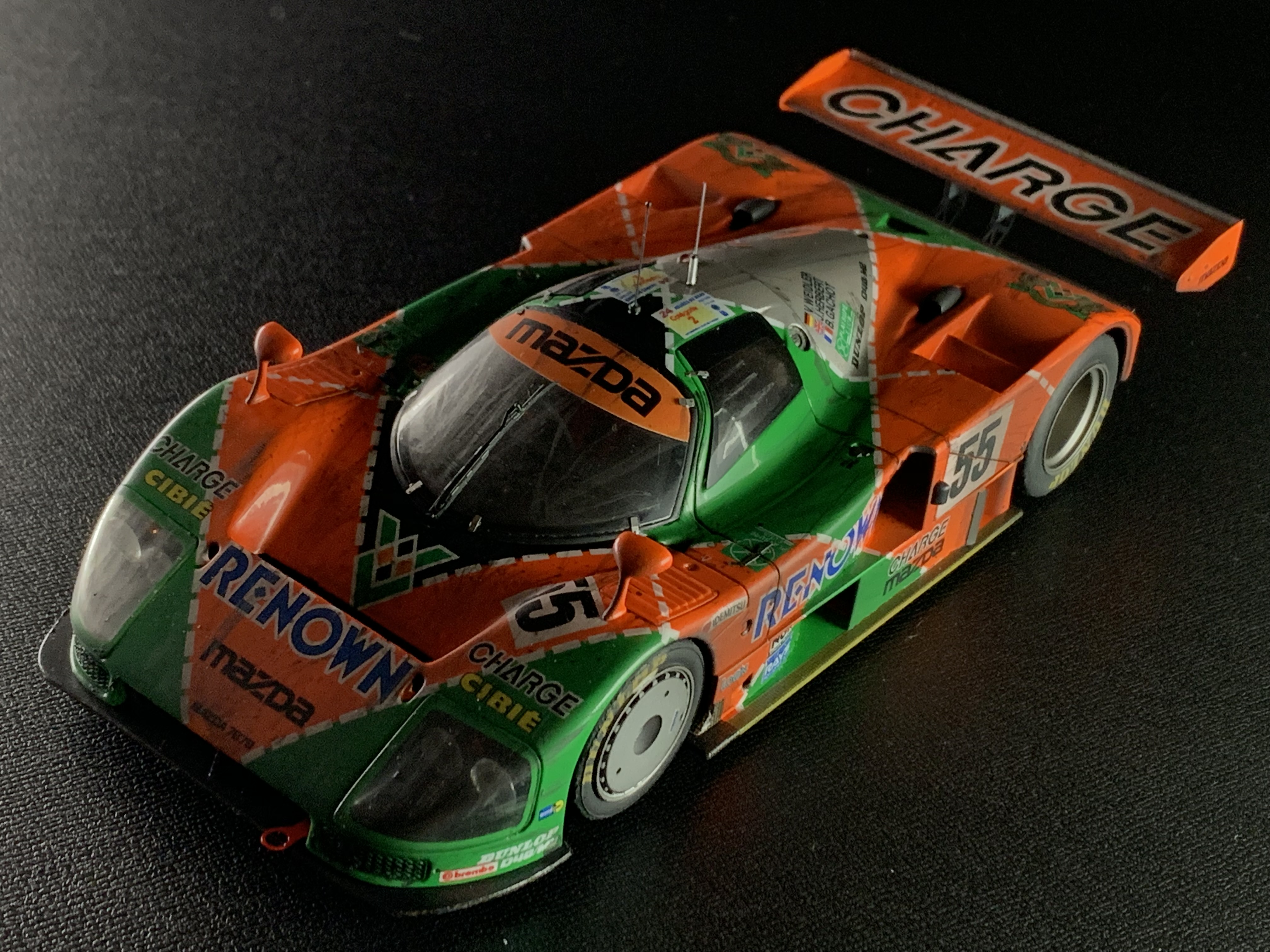 写真の説明を入れます