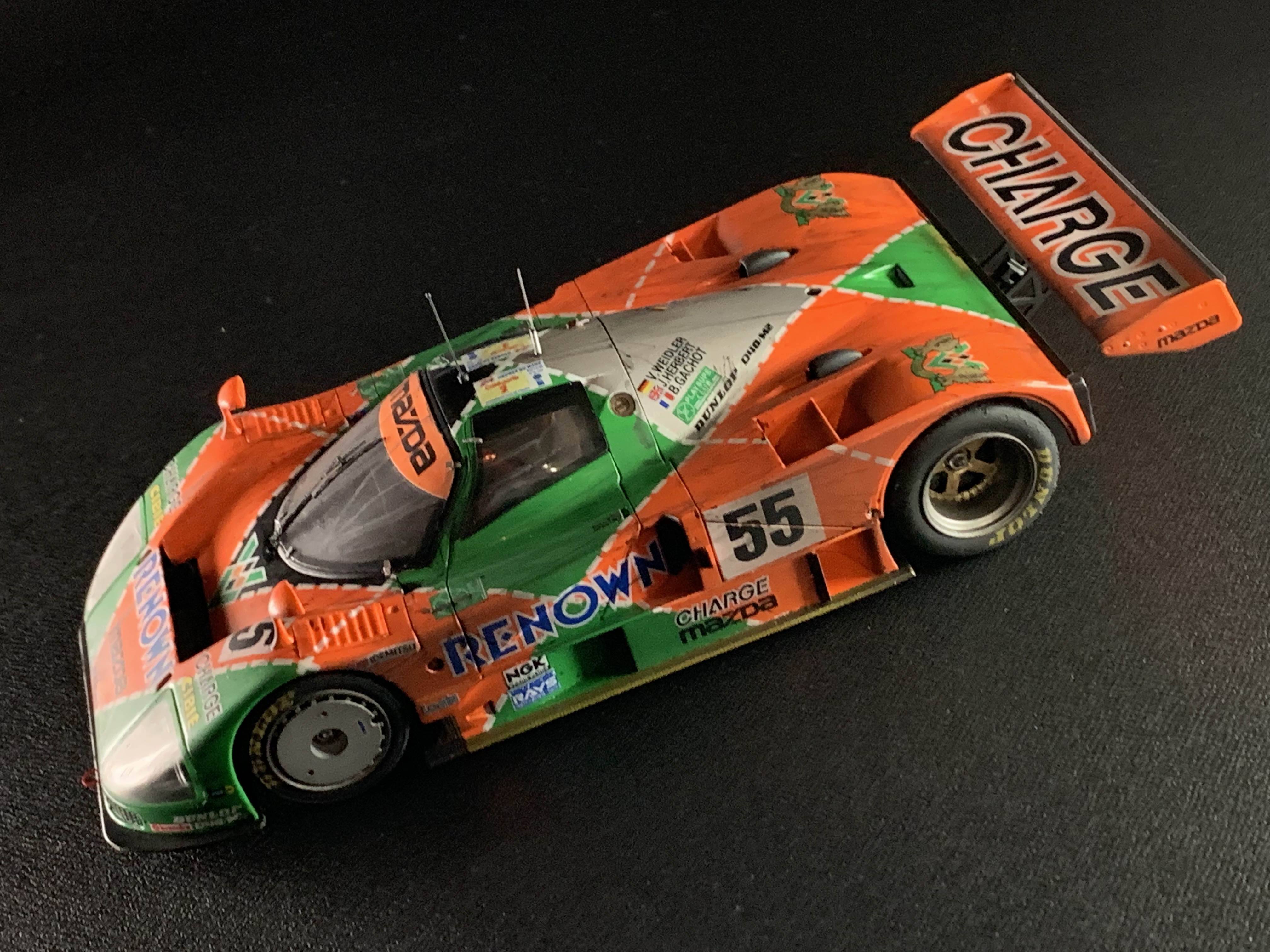 写真の説明を入れます