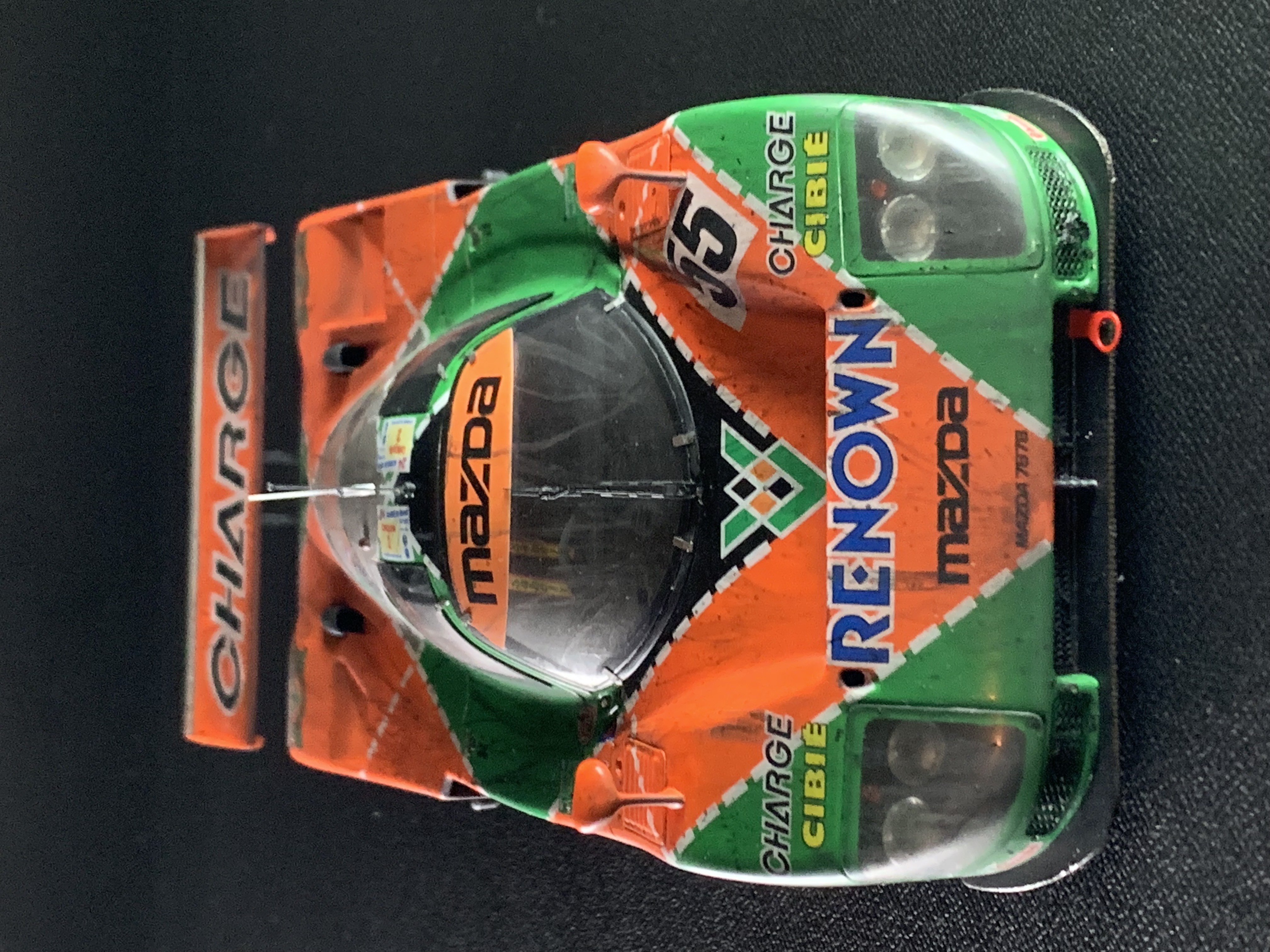 写真の説明を入れます